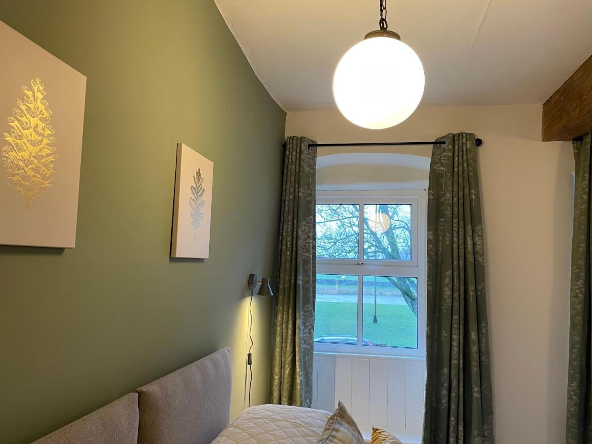 The Green At Burnsall Bagian luar foto